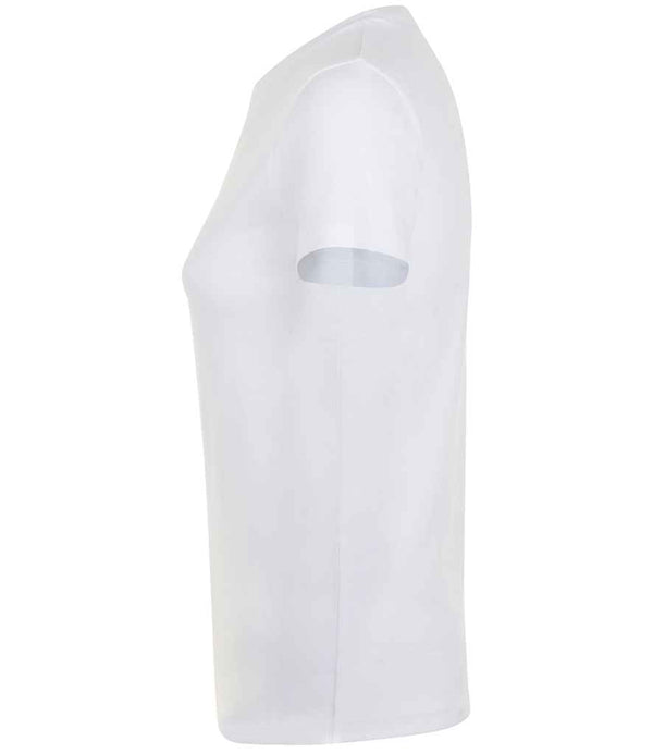 01825 Absolute White Left